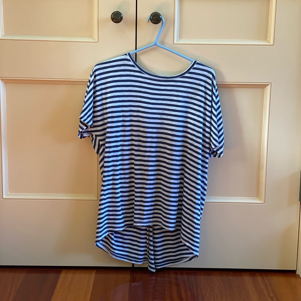 Stateside striped tie-back tee. Size M